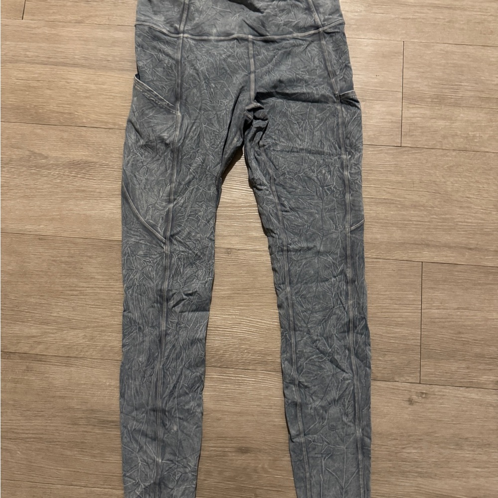 Lululemon Athletica Gray Textured Leggings